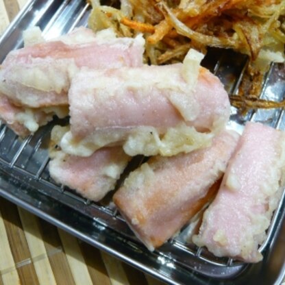 魚肉ソーセージの天ぷらを作りました♪
外はサクっと、中はふんわりおいしかったです
(●´ω｀●)
ありがとうございました☆